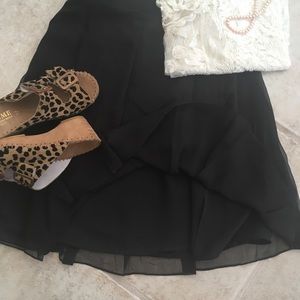 SOLD!  Ann Taylor Studio 💯 % silk pleated  skirt